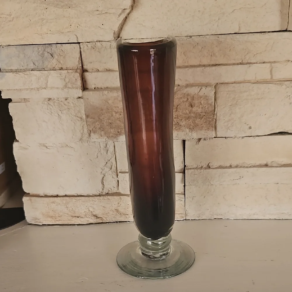 Elegant Brown Glass Vase - Picture 3 of 6